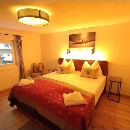 Arlberghaus Rocks Villa Flirsch Bagian luar foto
