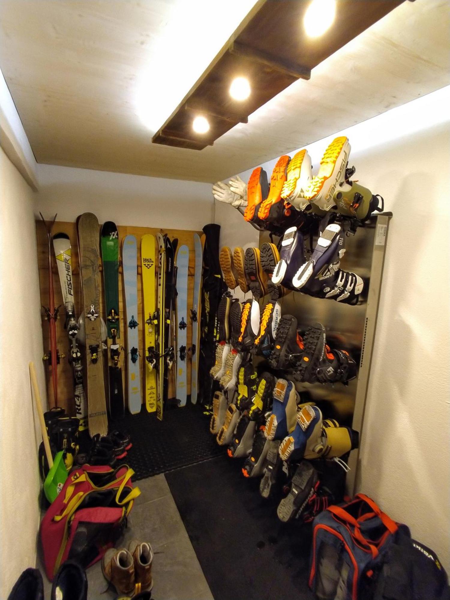 Arlberghaus Rocks Villa Flirsch Bagian luar foto